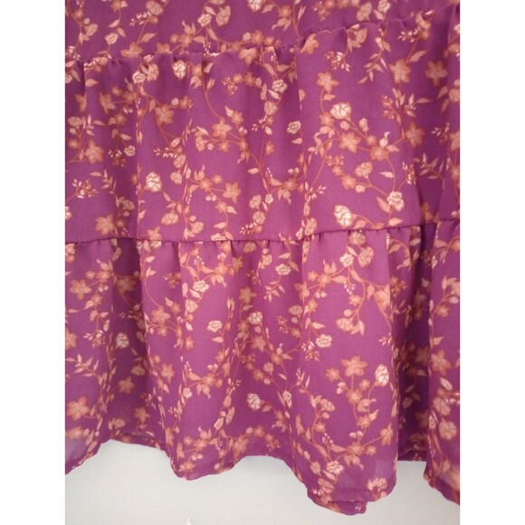 Paper Crane Burgundy Floral Babydoll Blouse Long Sleeve Semi Sheer Sleeve Size M - Picture 4 of 8